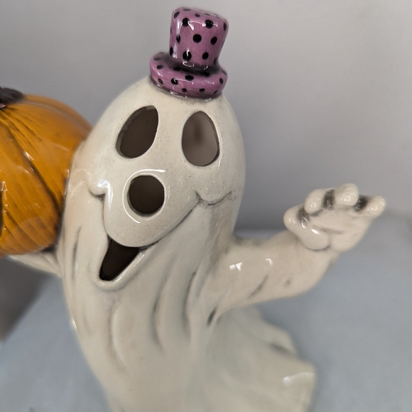 Halloween Ghost w/Pumpkin Ceramic - Picture 3 of 6